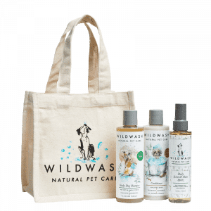 Geschenkset für Hunde mit hochwertiger Stofftasche, Hundeshampoo, Hundeconditioner und Duft