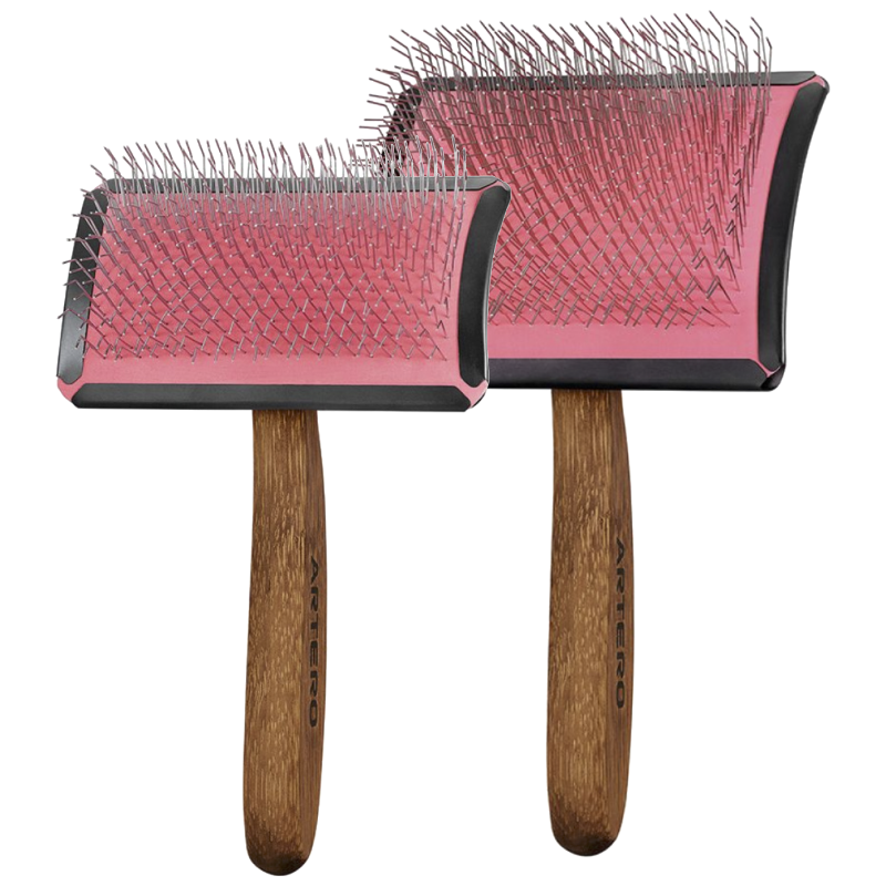 Artero "Simba" – Gebogene Zupfbürste / Slicker